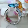 Anelli a grappolo Anello di apertura con zirconi quadrati blu lucido di lusso Anelli di pietra di lusso di cristallo geometrico per le donne Gioielli da sposa Anello da sposa di moda 230424