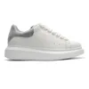 Alexander McQueen extérieur hommes zapato femmes chaussures plate-forme baskets mode triple formateurs blanc noir cuir en daim rose mens de jogging marche