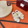 Mujeres zapatillas de lana de lana de cuero genuino tobogán plano luxuryse diseñador zapato peludo peludo zapatos casuales de invierno