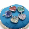 Charms Natural Stone Crushed Heart Vorme Wishing Fleshanger voor het maken van doe -het -zelf -charm sieraden kettingparen houden van accessoires