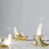 Lâmpadas de mesa Lâmpada de banana pós-moderna quarto criativo design nórdico simples designer europeu247g