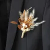 Decorazioni natalizie Mini bouquet di fiori secchi Boutonnieres Testimoni dello sposo di nozze Asole Erba di pampa Damigella d'onore Torta di compleanno Decorazioni per la tavola 231123