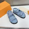 Sapatos de grife Paseo Comfort Sandálias femininas Sapatos baixos Denim Slides Chinelo estampado com letra Luxo Sandália de couro Mocassim plataforma fashion Mocassim com fivela de gancho