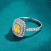 Cluster ringen Pormiana Classic Style 9k Real White Gold 1.0 Simulated Yellow Diamond Engagment Ring Women