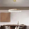 Lampy wiszące 2023 Nowoczesne lampy sufitowe salon wystawa Hala sypialnia jadalnia proste światła żyrandola