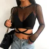 Kvinnors t-shirt sexig svart ihålig mesh t-shirt kvinnlig mager skörd topp 2021 nya mode sommar grundtoppar för kvinnor fisknätskjorta p230328 bra