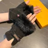 Luxe Designer Handschoenen lederen half vijf vinger handschoen V Dames Schapenvacht Luipaard Wanten konijnenhaar winterhandschoenen voor dames Kasjmier Binnenmuts