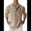 メンズカジュアルシャツは男性用のゆったりとしたソリッドスリーブ2023秋の特大のプレーンシャツファッションスタンドカラーボタンブラウストップ