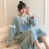 Vêtements de nuit pour femmes Flanelle Robe de nuit Femmes Hiver Épais Velours Nuisette Femme Loungewear Vêtements de nuit Robes douces Dressing Negligee