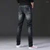 Jeans pour hommes Élastique Marque Hommes Denim Trou Ruiné High Street Fashion Patch Tendance Slim Fit Cool Arrivée Quotidienne Pantalon Hip Hop