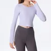 al yoga women Yogapak Dames sporttopje voor de lente en de herfst met borstkussen Strakke korte pasvorm Slanke lange mouwen Trendy fitnesstop AL