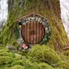 Novas fadas em miniatura fada porta estatuetas elfas casas de madeira Janela de fada de fada portas de arte escultura escultura estátuas de ornamento decoração ao ar livre