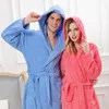 Vêtements de nuit pour femmes femmes peignoir à capuche coton polaire chaud grande taille XXL épais longue serviette robe de nuit blanc doux robes de demoiselle d'honneur pyjamas