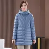 新しい冬90％アヒルダウンジャケットの女性長いパフコートフード付き両面秋の女性ウルトラライトパーカ