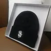 Beanies hoeden voor vrouwen Skullcap Men Beanie Hat Winter Retro borduurpet Docker Fisherman Beanie/Skull Caps