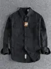 Koszule mężczyzn jesienne amerykańskie retro twill tkana koszula cargo moda czyste bawełniane bawełniane bluzki z długim rękawem 231124