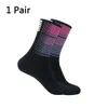 Sportsocken YKYWBIKE Sports Racing Radsocken Professionelle Markensportsocken Atmungsaktive Straßenfahrradsocken Männer und Frauen Outdoor 9 Farben 231124