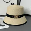 Rass Braid Bucket Hats Mujeres de lujo Diseñador Sombrero de paja Moda Sombrero tejido a mano Para hombre Verano Sombreros de playa al aire libre Ala ancha Sun F Sombreros CSD23121611