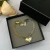 Designer halsband mode hjärtan charm armband 18k guld mors dag smycken kvinnor gåva