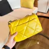 10A wysokiej jakości luksusowe projektanci kobiety pikowane torby mini kwadratowa torba klapa