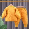 Set di abbigliamento Nuovi pantaloni parka a maniche lunghe da uomo invernali e autunnali 2 pezzi / set Abbigliamento da sci caldo in cotone Abbigliamento per bambini Abbigliamento sportivo per bambini 231124