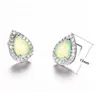 Orecchini a bottone Opale mistico affascinante alla moda Bello per i regali di ballo delle donne
