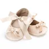 Mocassins princesse en tissu coton pour bébés filles de 0 à 18 mois, chaussures Mary Jane pour premiers marcheurs