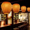 Articles de nouveauté Rattan Bambou Lanterne Lampes Suspendues Naturel Rétro Restaurant Suspendu Lumière Abat-Jour Tissé À La Main E27 Luminaires 231123