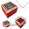 Hänghalsband Anpassade halsband Dubbelhjärtgraverad namn Stålhalsband Eternal Rose Box For Women Valentine's Day Present Box 231124