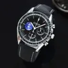 2024 Nya män Mens Luxurys Watch Sports Automatic Watches Classic Unisex Watch Leather Strap mångsidig klocka, Quartz Watch, Business och Casual Men's AA Watch Ome-4