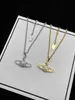 Modemärkesdesigner hänge halsband brev viviene chokers kvinnor smycken metall pärlhalsband cjeweler westwood för kvinnokedja rrt