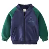 Vestes kids veste d'hiver bouton lettre décontractée lettre de baseball uniforme manteaux rond du cou cardigan de sportswear et hiver vêtements enfants 231123