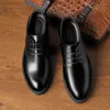 Robe chaussures ascenseur Oxford pour hommes plate-forme formelle costume d'affaires en cuir bureau de mariage 2023 Zapatos