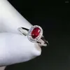 Anelli a grappolo Anello con rubino Gioielleria raffinata Oro massiccio 18 carati Rosso naturale da 0,66 ct Diamanti per donna Regali