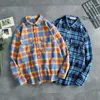 Männer Casual Hemden 2023 Männer Plaid Flanell Hemd Langarm Brust Zwei Taschen Design Mode Gedruckt-Knopf Baumwolle Herbst bluse E82