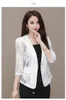 Costumes de costume féminin veste de costume en dentelle pour les femmes 2023 printemps été coréen fashion blazers tempérament loisir mi-manche bleizer de Mujer