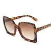 Lunettes de soleil mode carré femme léopard surdimensionné lunettes de soleil rétro vintage grand cadre lunettes femme