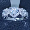 Wedding Rings Heart Shape AAAAA Zircon White Gold Filled Party Band for women Bridal Engagement Finger Jewelry 231123