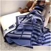 Одеяла 16 дизайнов Шерстяное кашемировое одеяло с надписью 135X170 см Шаль Шарф Толстая мягкая шерсть Теплый плед Украшение дивана-кровати Кондиционер Dhcxm