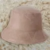 Berets Lightweight Fisherman Hat Winter Stylish Warm Windproof Lady Bucket Cap Round Brim