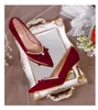 Sapatos de casamento 2023 Primavera Novo Xiuhe Dress Wedding Two Wear Sapatos de noiva Casamento Pointy Red High Heels