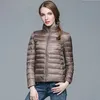 Parkas pour femmes décontracté 90% Ultra léger blanc canard doudoune femmes automne hiver chaud manteau dame grande taille vestes femme à capuche Parka 231124