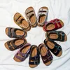 Kleinkinddesigner Sandalen 2024Kids Schuhe lässige Sandalen Sandalen Strandschuppen Jungen Mädchen Dicke Böden Nicht-Schlupf-Kinder Jugend Clogs Slids Slides Kinder Kleinkinder Schuhhaken