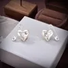 Designer Stud for Women Luxury Vivian Pearl Earring Retro smycken Fashion Woman Earings Accessories Westwood 8739