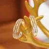 Bröllopsringar drlove modern design kvinnor tre linjer ihålig band delikat kvinnliga fingertillbehör god kvalitet band smycken