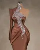 Sexy One Shoulder Mermaid Prom Dresses For Black Girl 2024 Sparkly Beaded Brown Satin Plus Size Evening Occasion Gown Vestidos De Novia