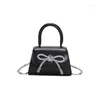 Kvällspåsar Bow Design Solid Color Mini Shoulder Bag Pu Leather Flap Crossbody For Women 2023 Fashion Female Chain Purse and Handbags