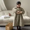 Girls Dresses Korean Winter Children Girl Dress Cotton Padded Thick Striped Floral Print Kid Retro Long Sleeve Baby 231124