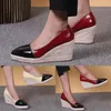 sandalias para mujeres de pies anchos