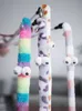 Brinquedos para cães mastiga gato brinquedo pena teaser varinha interativa engraçado haste colorida suprimentos para animais de estimação acessório 231123